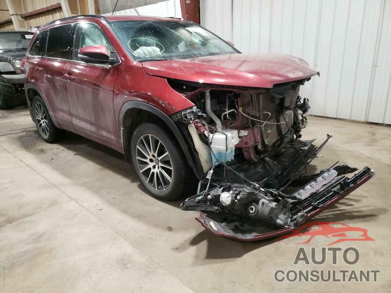 TOYOTA HIGHLANDER 2018 - 5TDJZRFHXJS852463