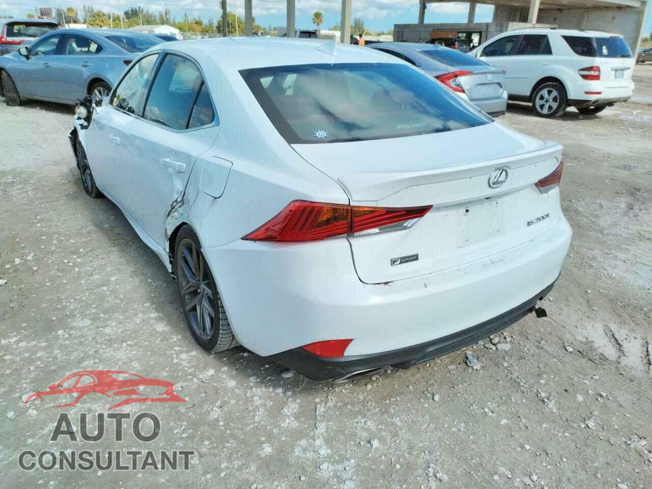 LEXUS IS 2017 - JTHBA1D26H5040846