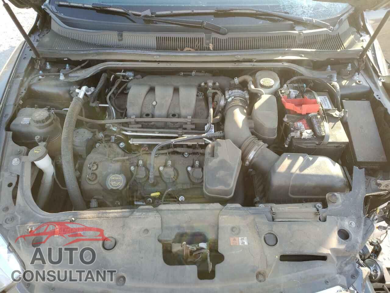 FORD TAURUS 2016 - 1FAHP2E80GG139108