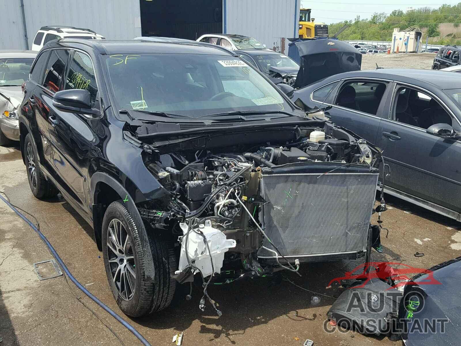 TOYOTA HIGHLANDER 2017 - 5TDJZRFH1HS394709