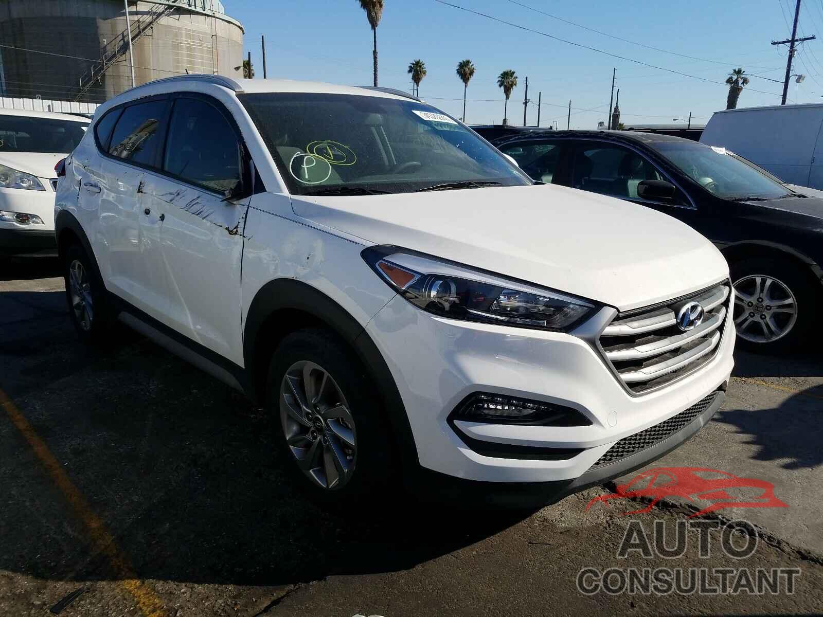 HYUNDAI TUCSON 2017 - KM8J33A45HU441900