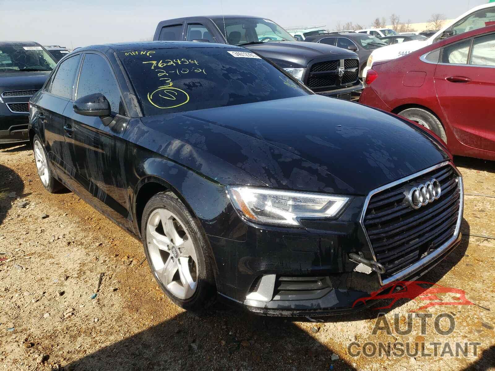 AUDI A3 2018 - WAUAUGFF7J1019862