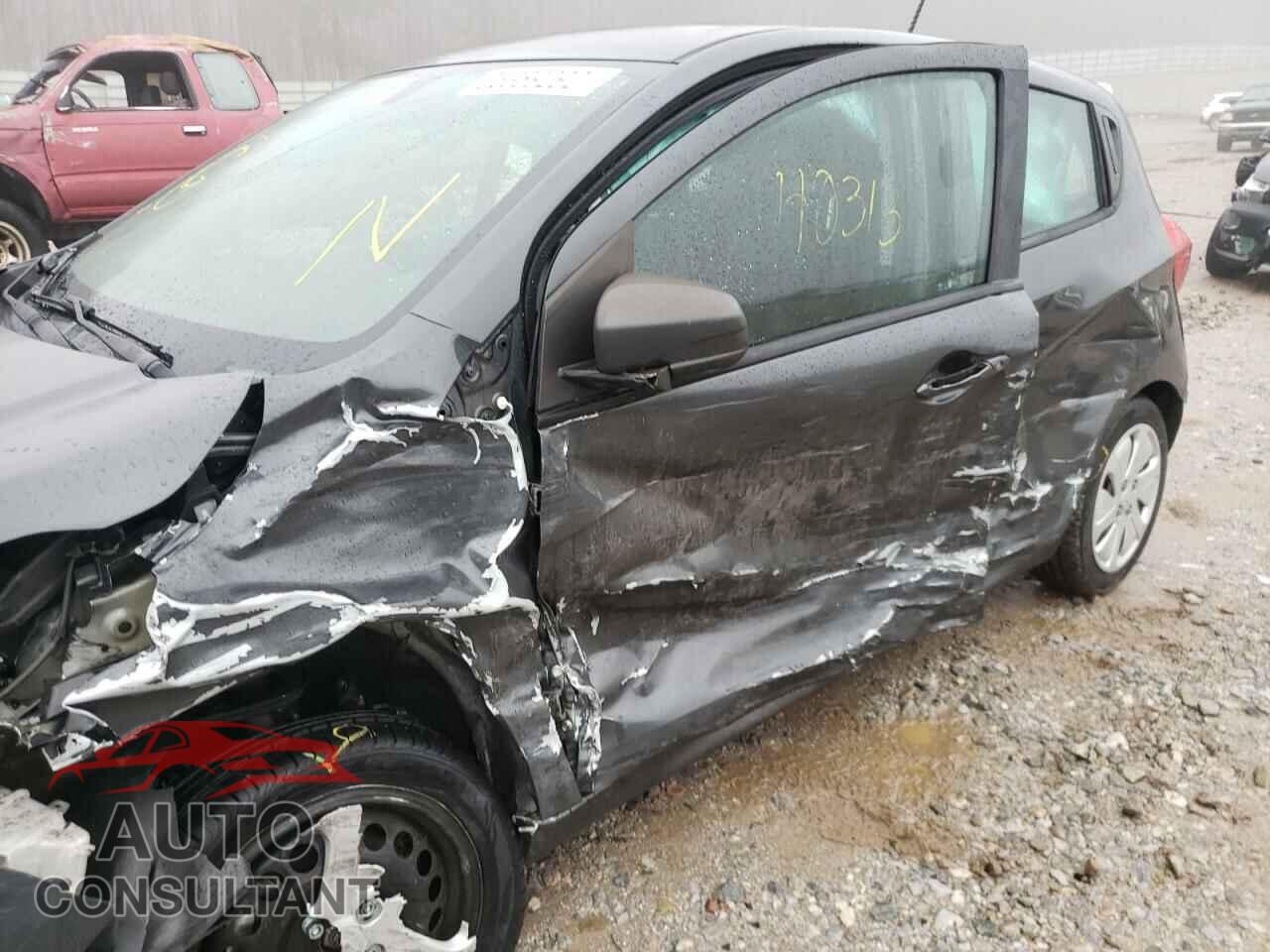 CHEVROLET SPARK 2017 - KL8CB6SA5HC741148