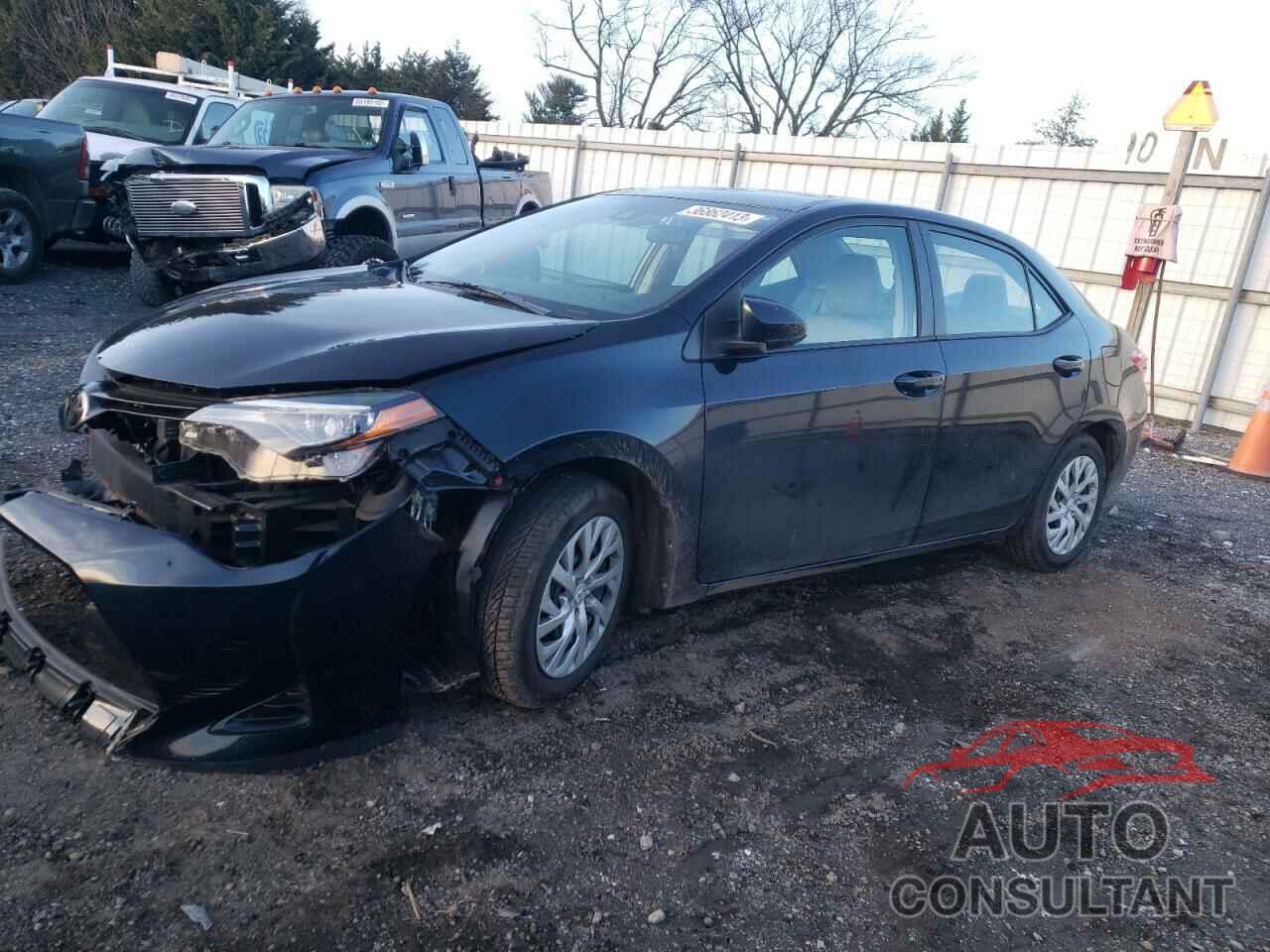 TOYOTA COROLLA 2019 - 2T1BURHE2KC218418