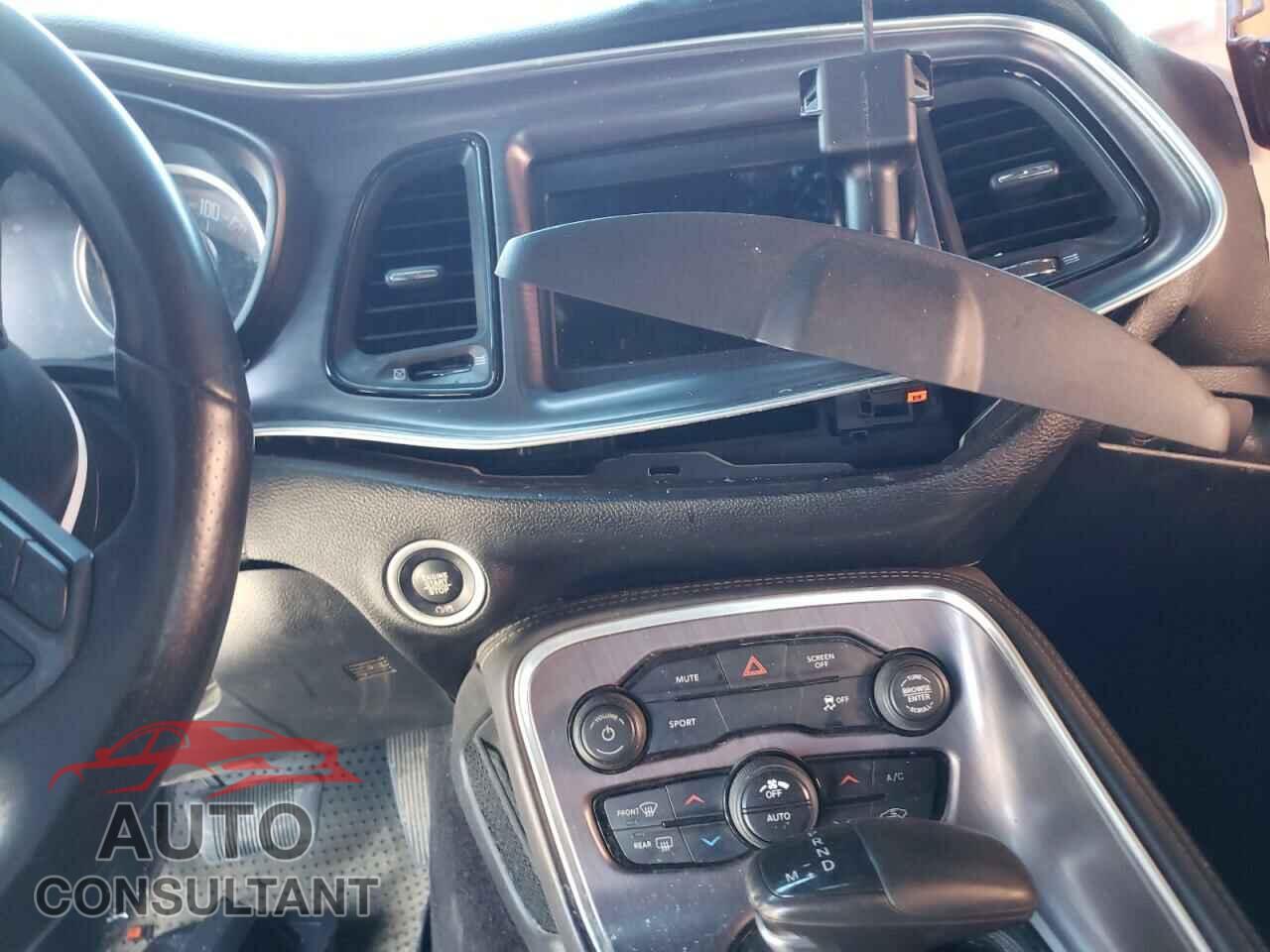 DODGE CHALLENGER 2018 - 2C3CDZBT1JH123711