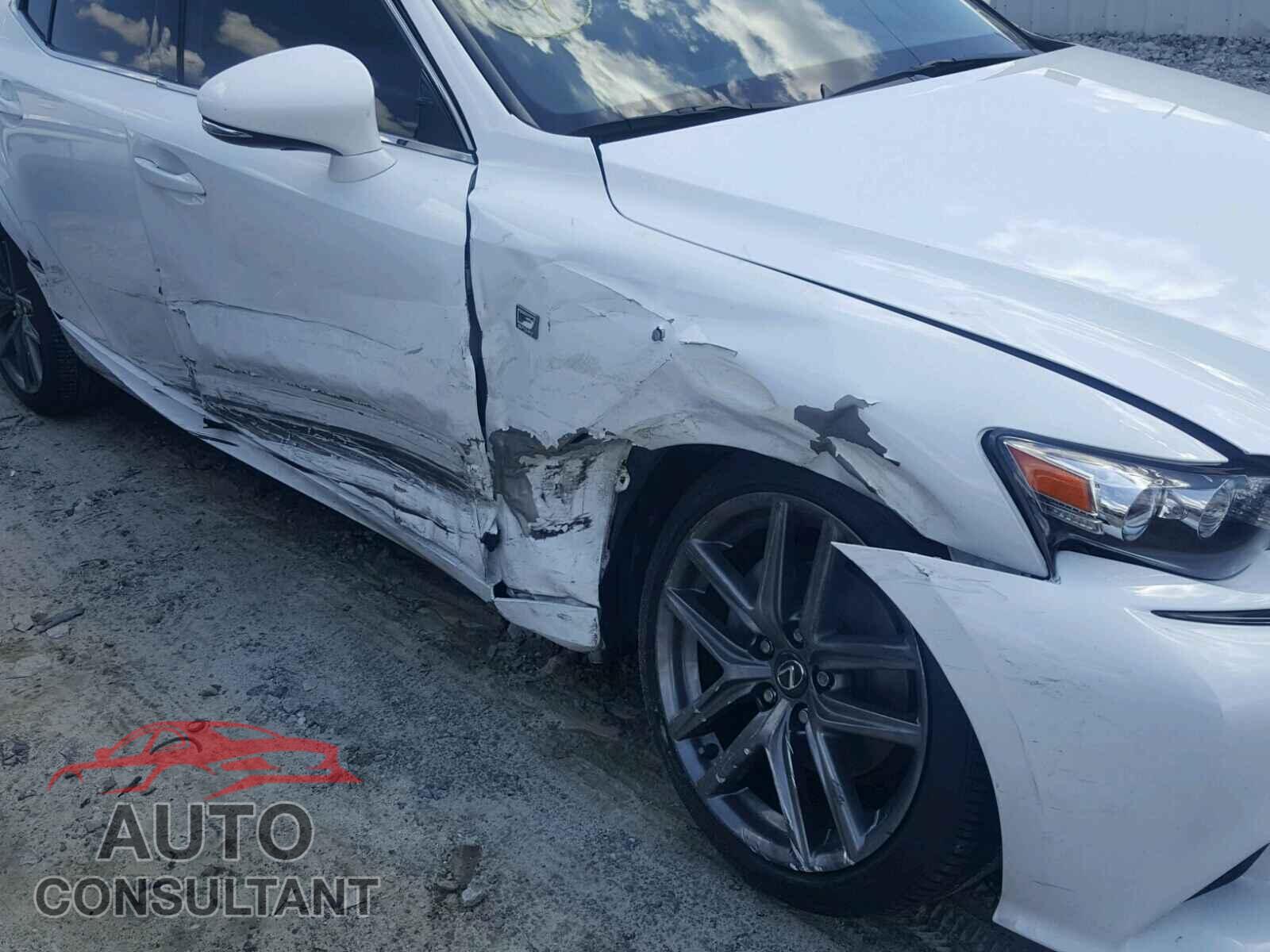 LEXUS IS 250 2015 - JTHBF1D23F5050748