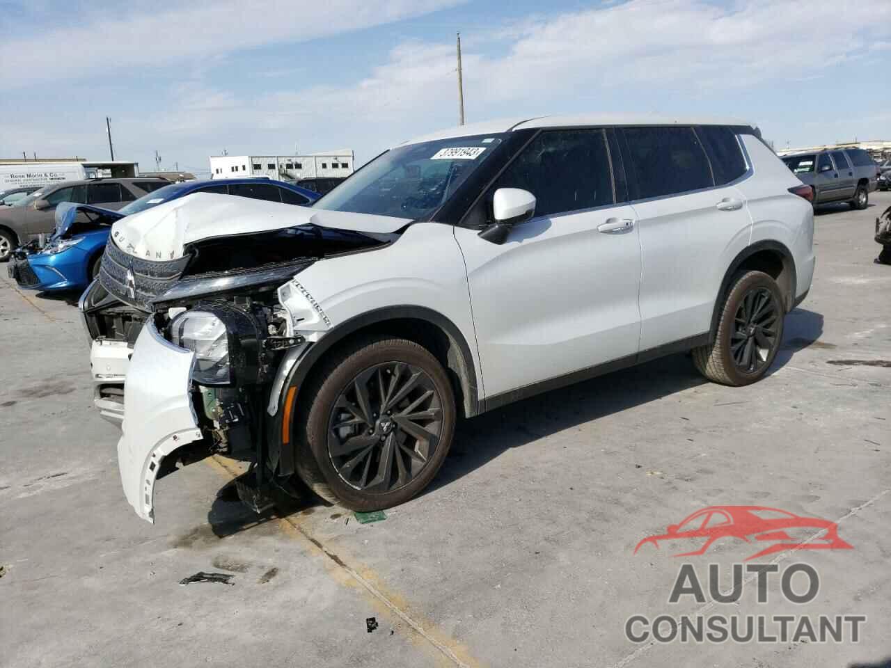 MITSUBISHI OUTLANDER 2022 - JA4J3UA81NZ086455