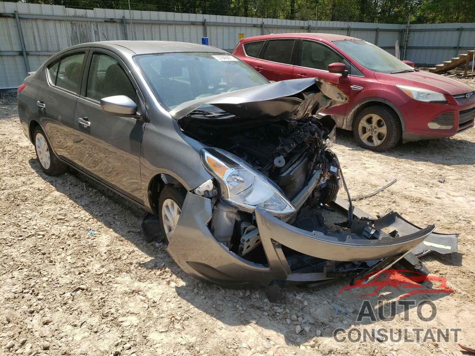 NISSAN VERSA 2018 - 3N1CN7APXJL863446