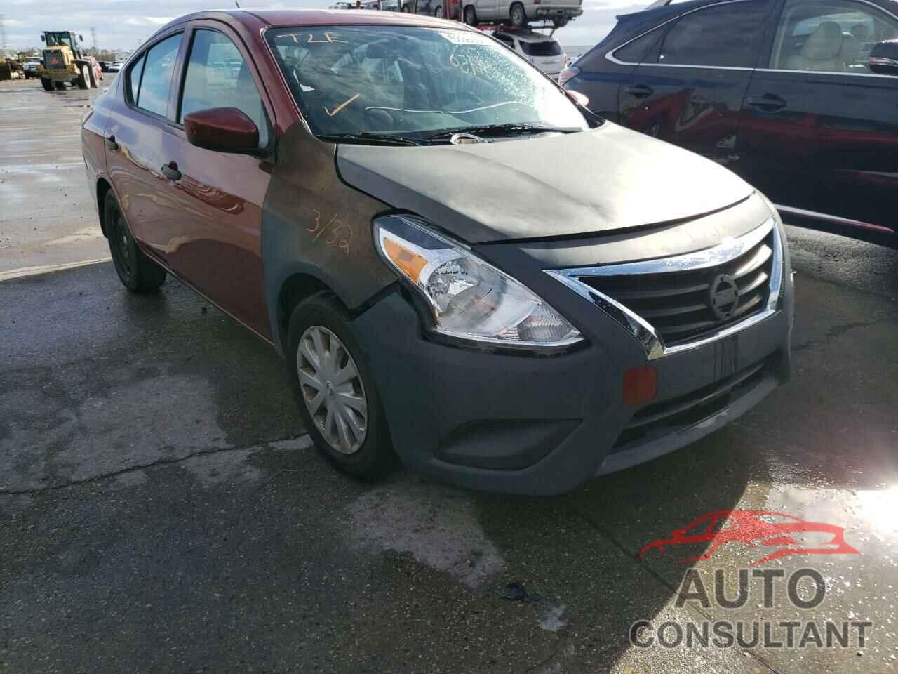 NISSAN VERSA 2018 - 3N1CN7AP1JL818783
