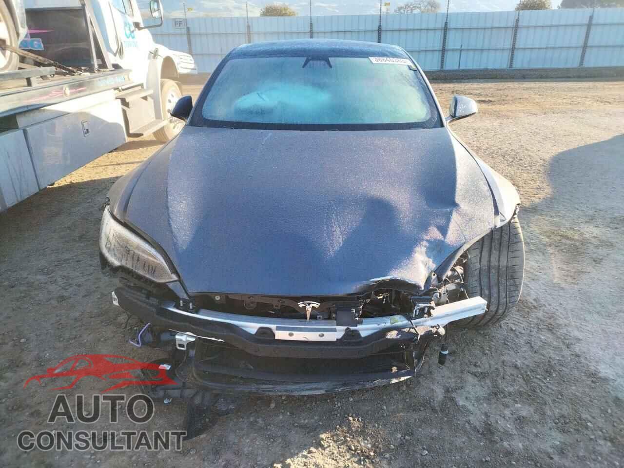 TESLA MODEL S 2022 - 5YJSA1E50NF489671