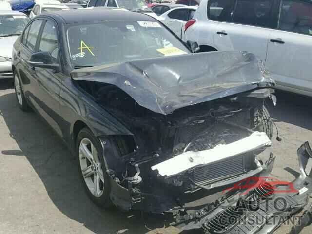 BMW 3 SERIES 2015 - WBA3C1C55FK122641