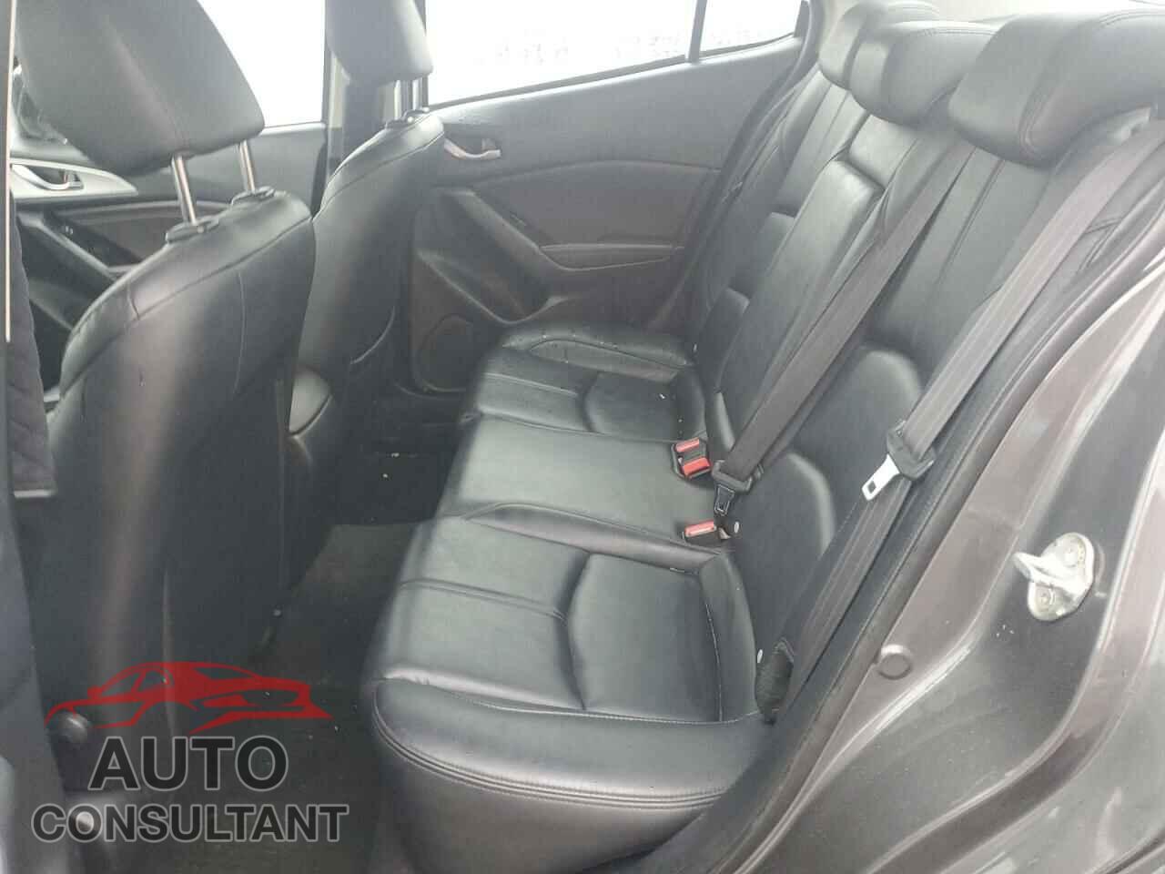 MAZDA 3 2017 - 3MZBN1V78HM116428