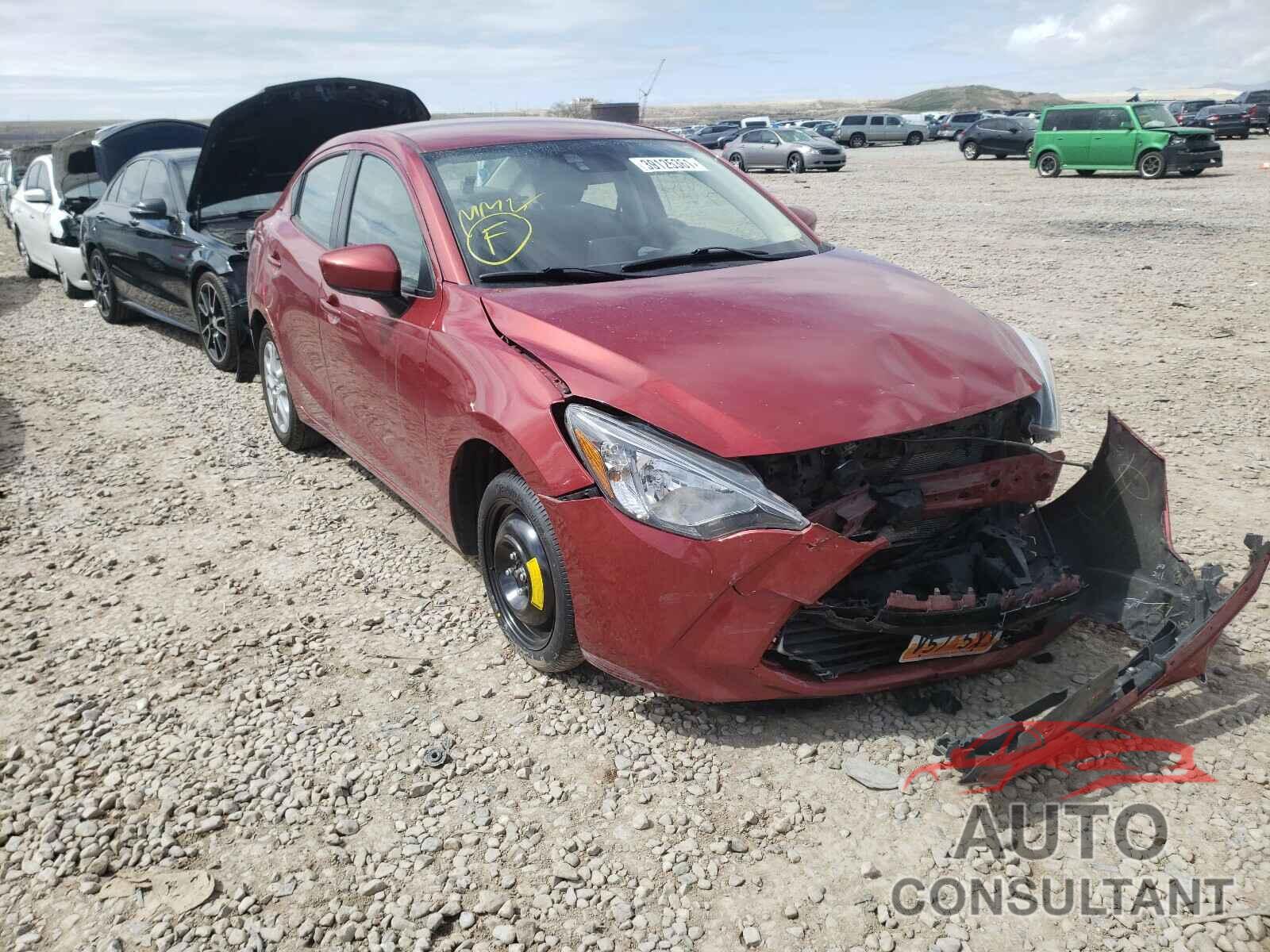 TOYOTA YARIS 2017 - 3MYDLBYV1HY165370