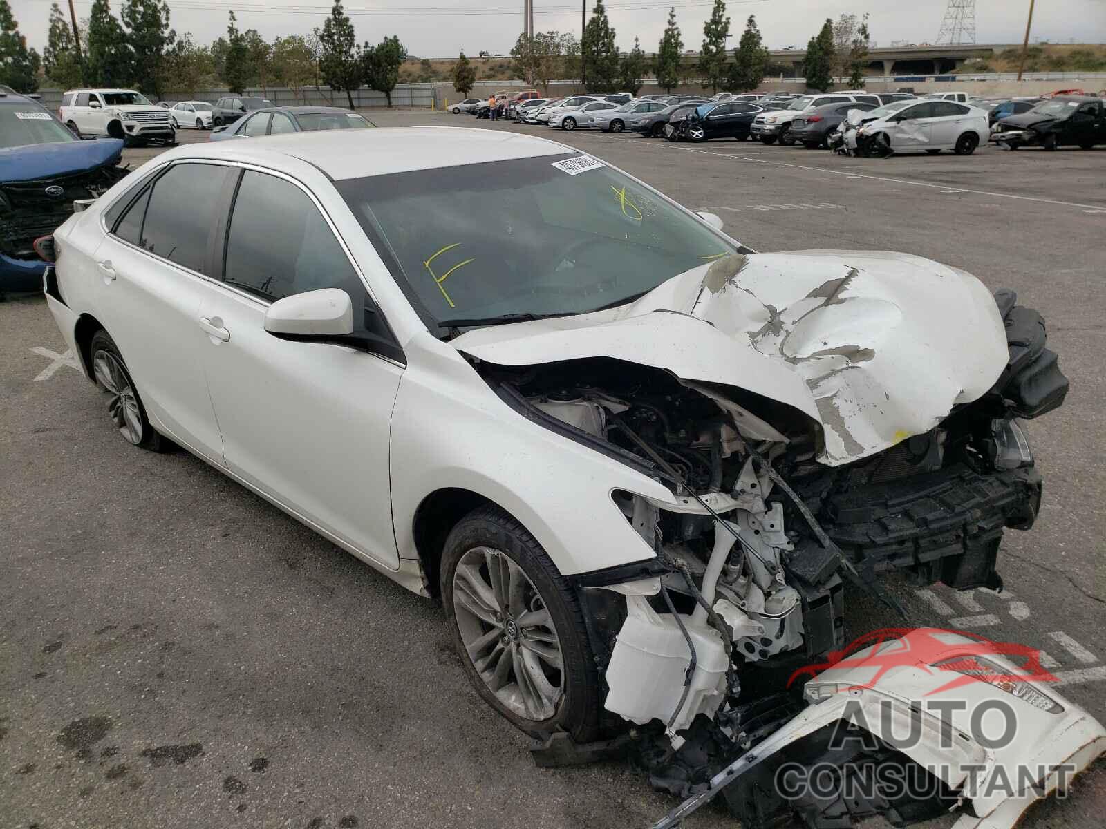 TOYOTA CAMRY 2016 - 4T1BF1FK0GU582329