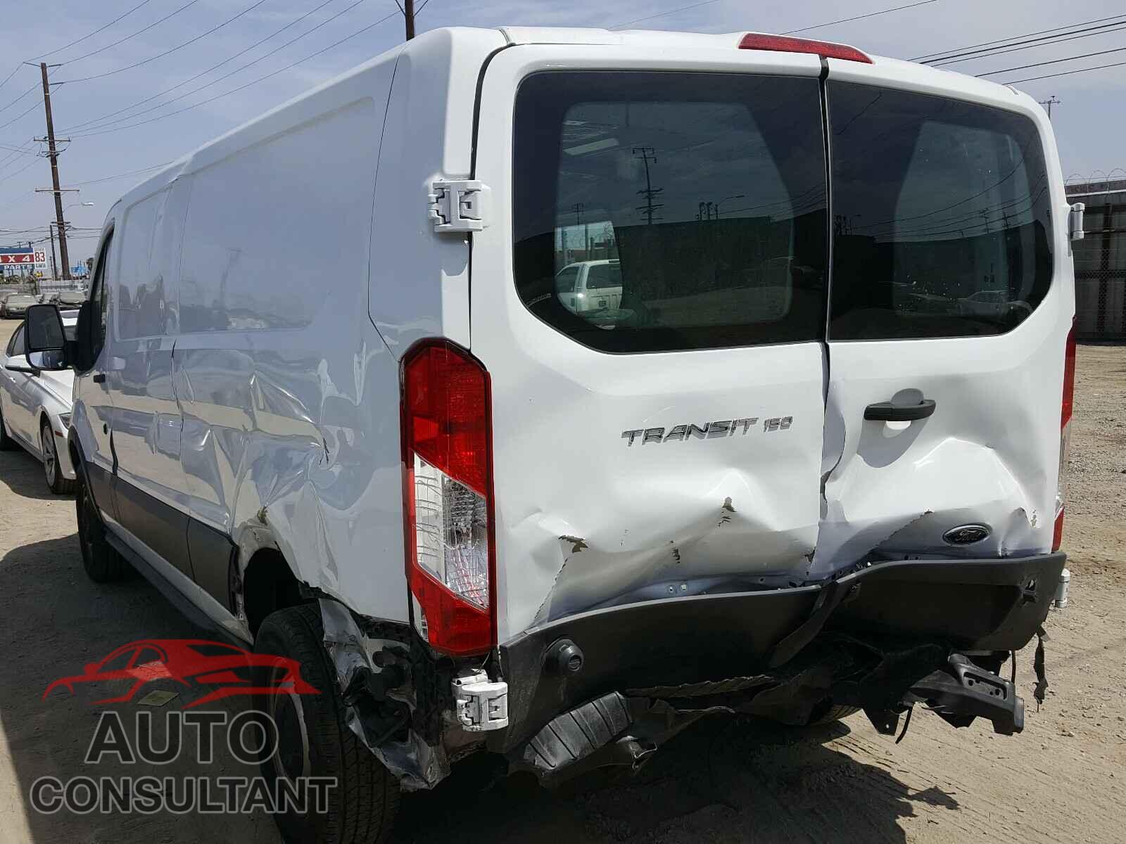 FORD TRANSIT CO 2017 - 1FTYE2YMXHKA83640