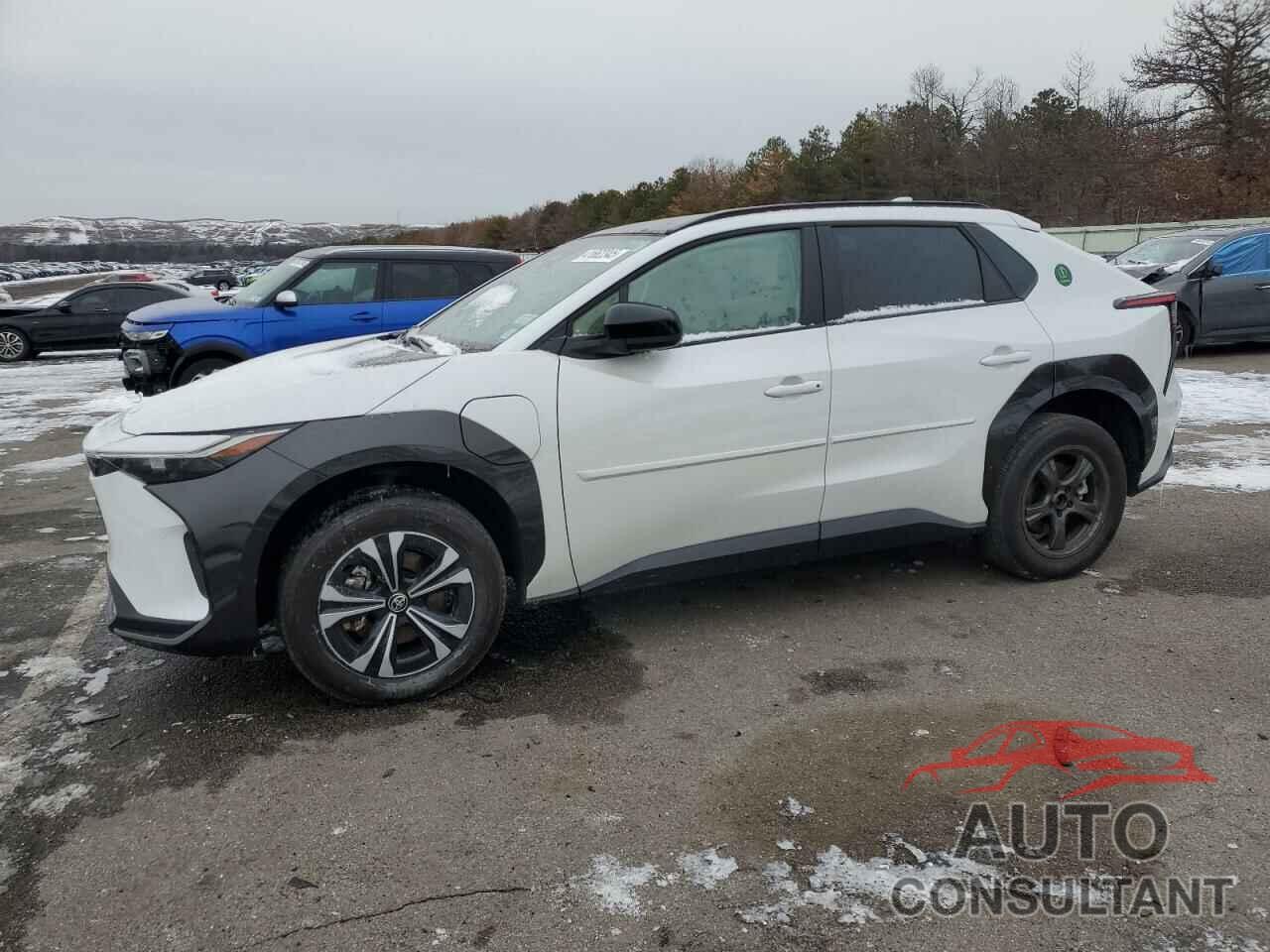 TOYOTA BZ4X XLE 2023 - JTMABACA0PA040091