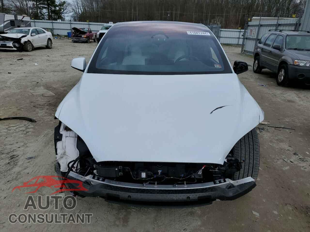 TESLA MODEL X 2023 - 7SAXCBE5XPF399357