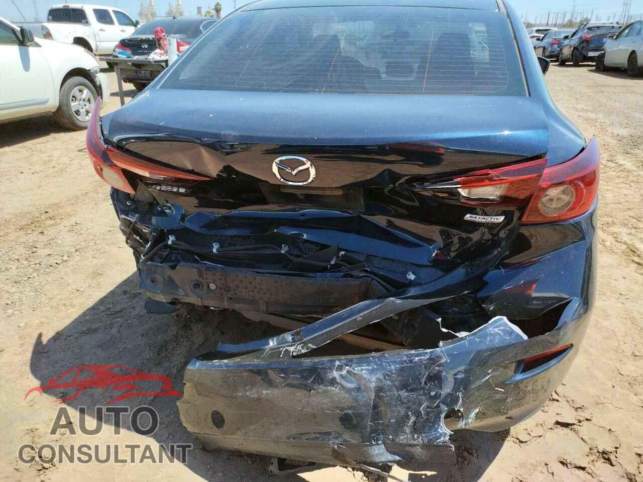 MAZDA 3 2017 - 3MZBN1U75HM125900