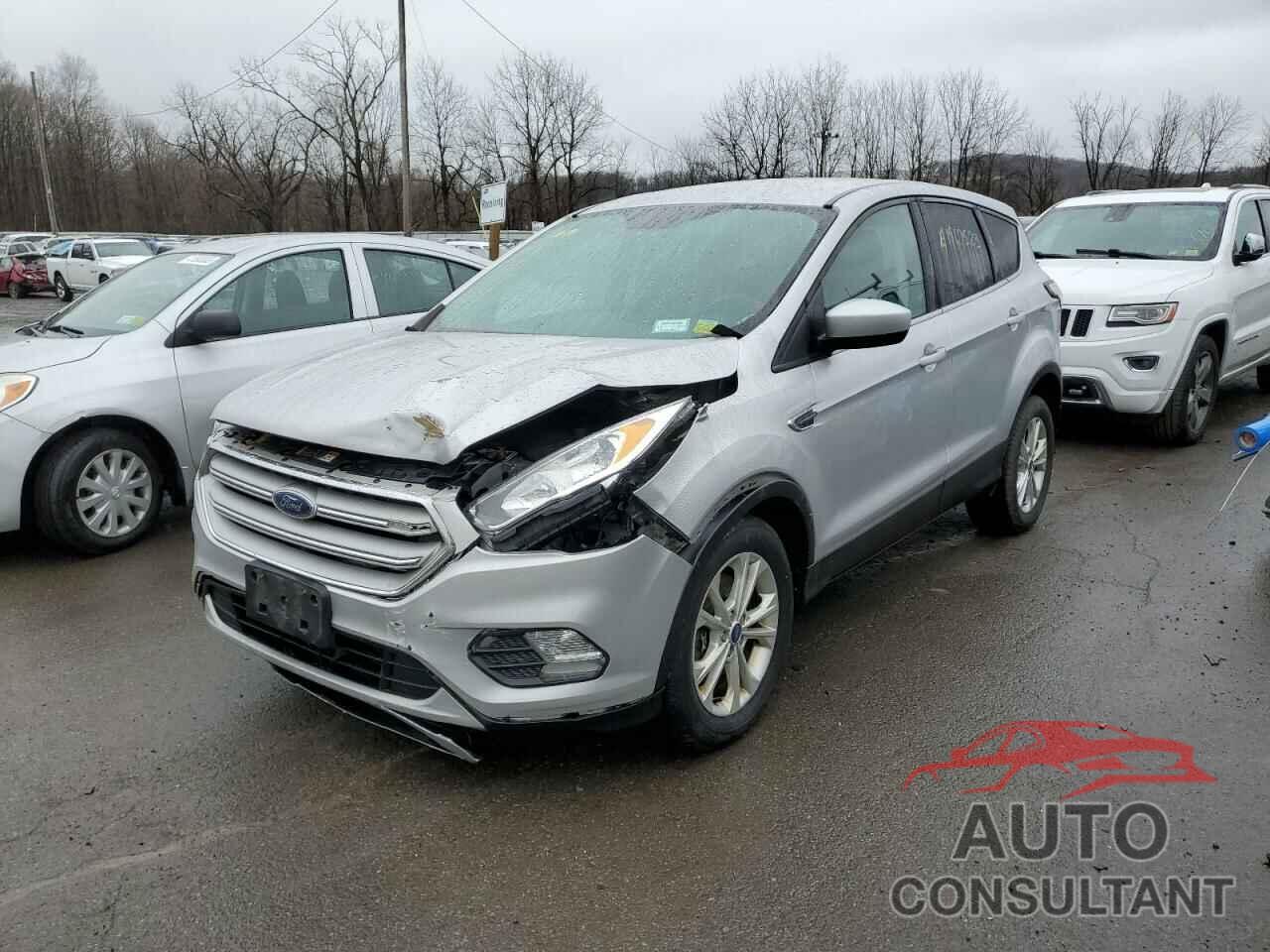 FORD ESCAPE 2017 - 1FMCU9GD4HUE82910