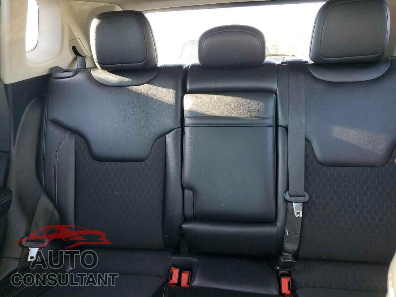 JEEP COMPASS 2018 - 3C4NJDBB9JT355553