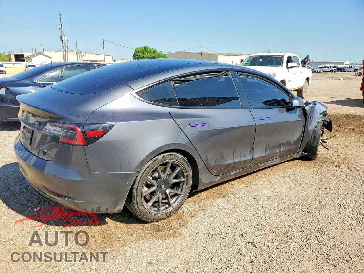 TESLA MODEL 3 2021 - 5YJ3E1EB7MF019411
