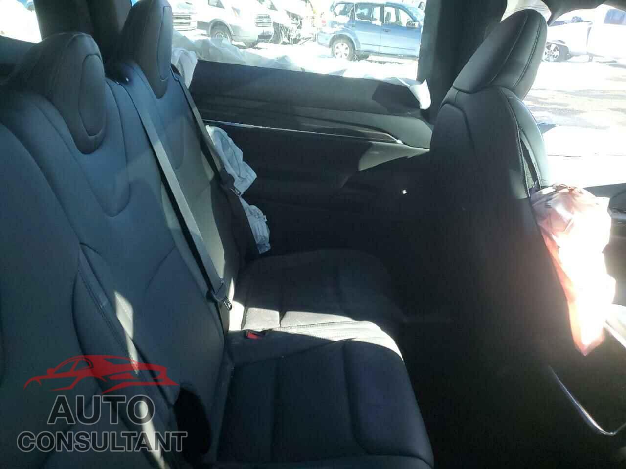 TESLA MODEL X 2024 - 7SAXCDE55RF433493
