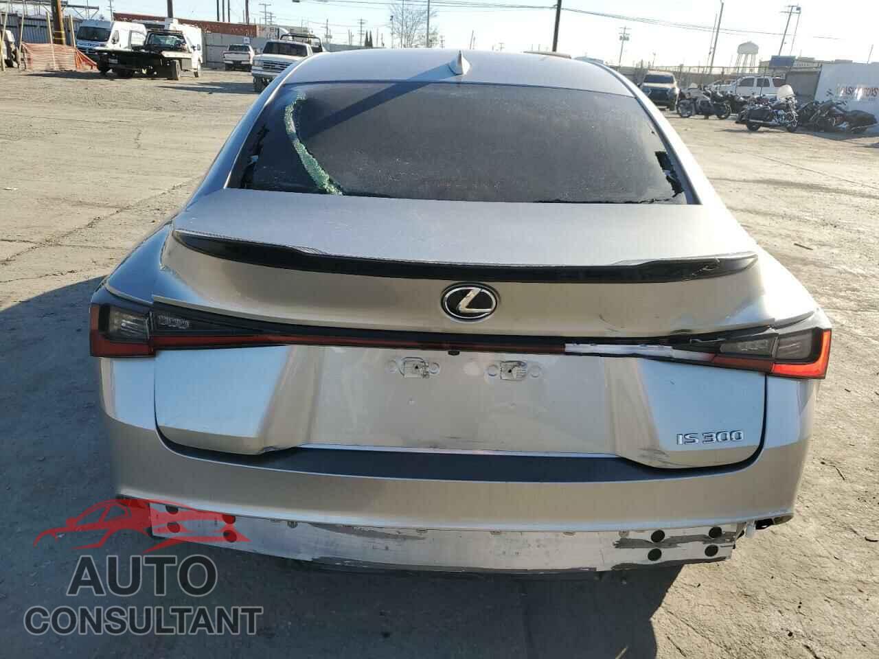 LEXUS IS 2021 - JTHCA1D29M5113500