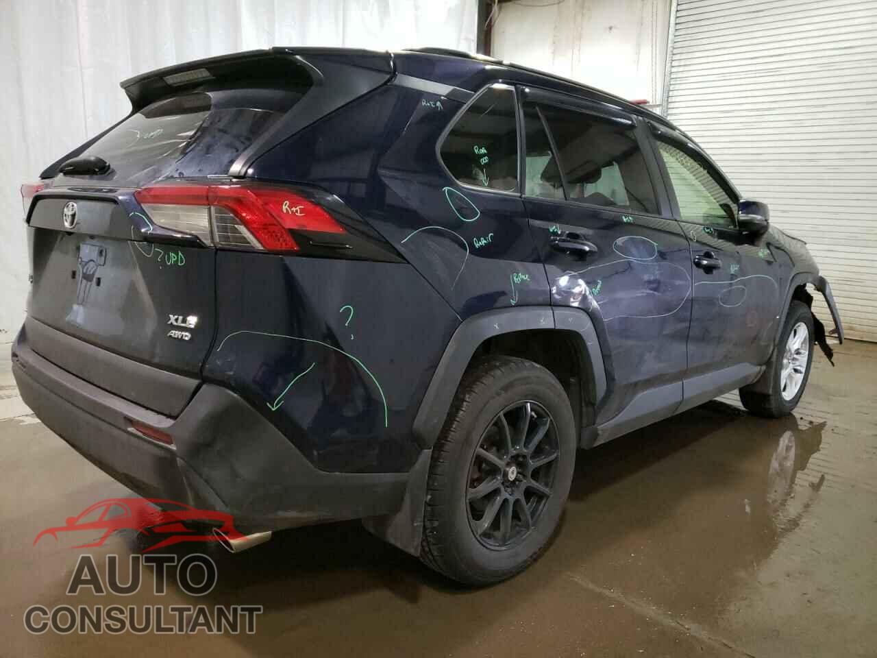TOYOTA RAV4 2019 - JTMP1RFVXKD005821