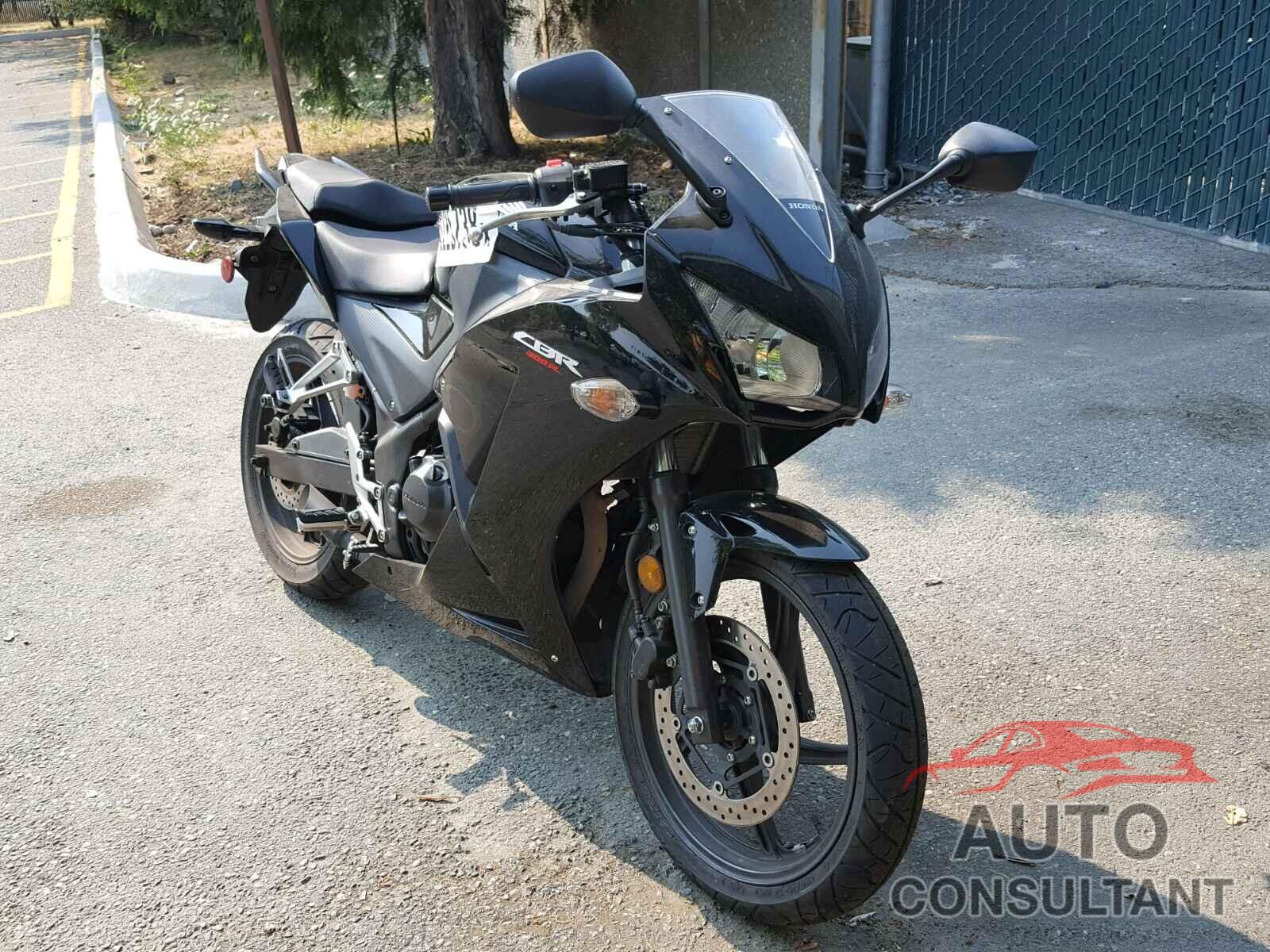 HONDA CBR CYCLE 2015 - MLHNC5104F5102905