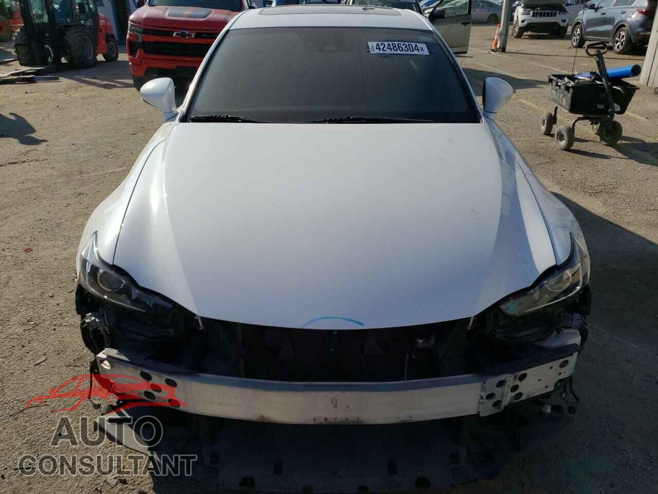 LEXUS IS 2018 - JTHBA1D25J5083001