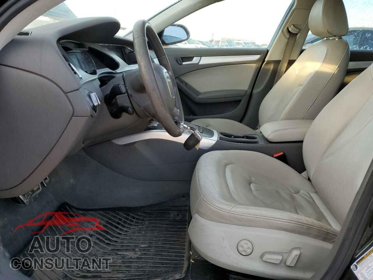AUDI A4 2012 - WAUBFAFL2CN018535