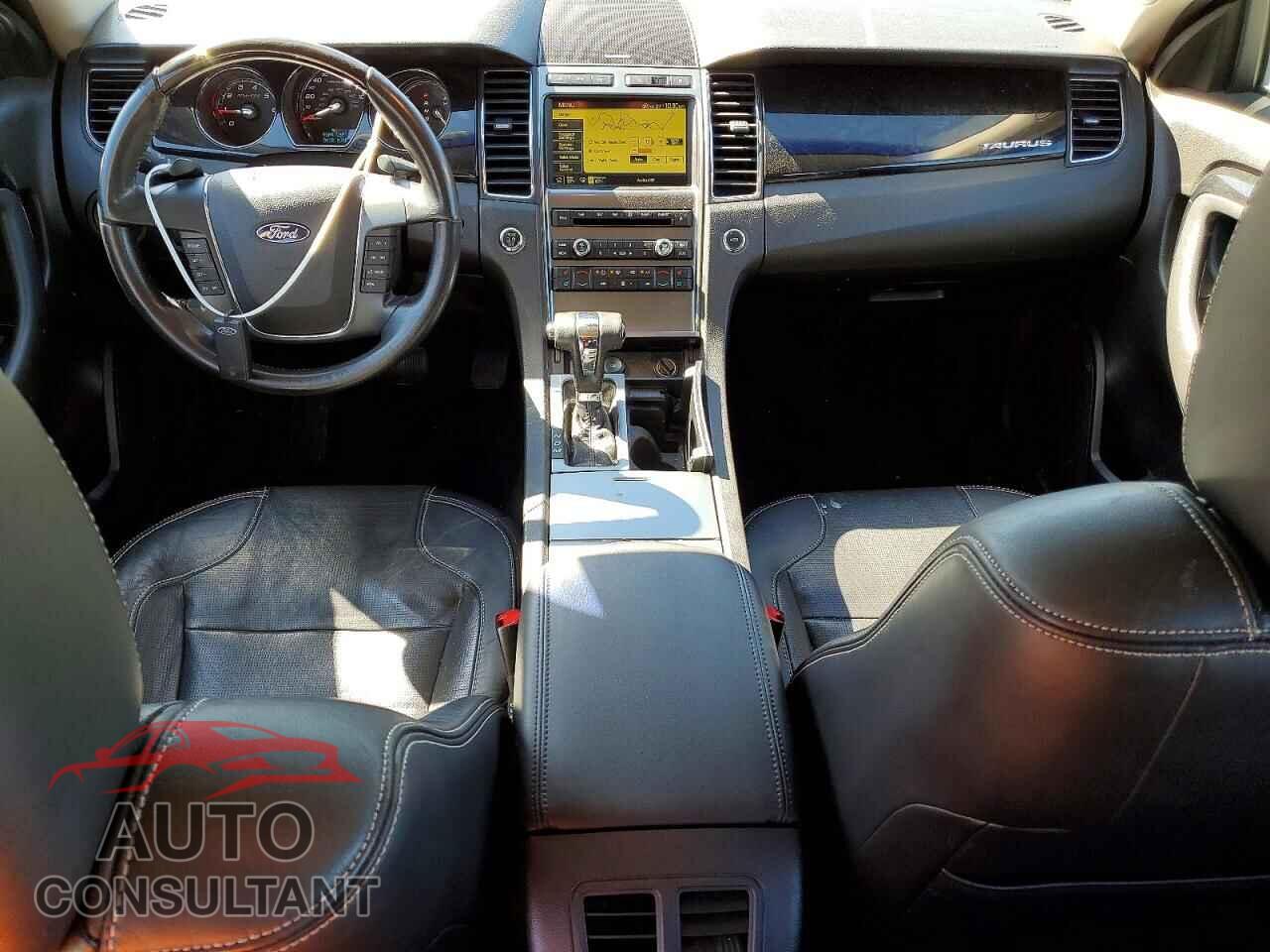 FORD TAURUS 2010 - 1FAHP2FW8AG164634