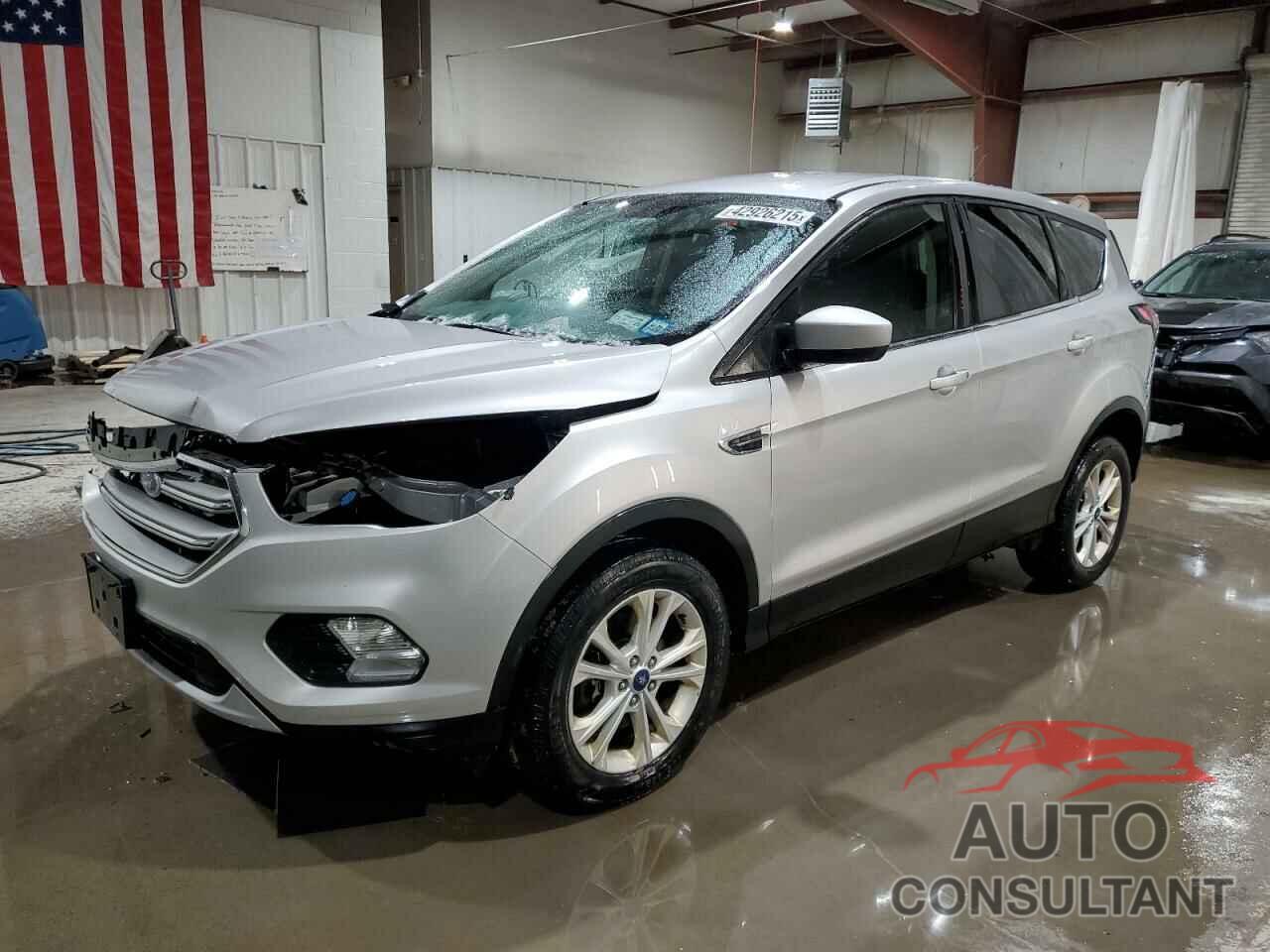 FORD ESCAPE 2017 - 1FMCU9GD9HUD94256