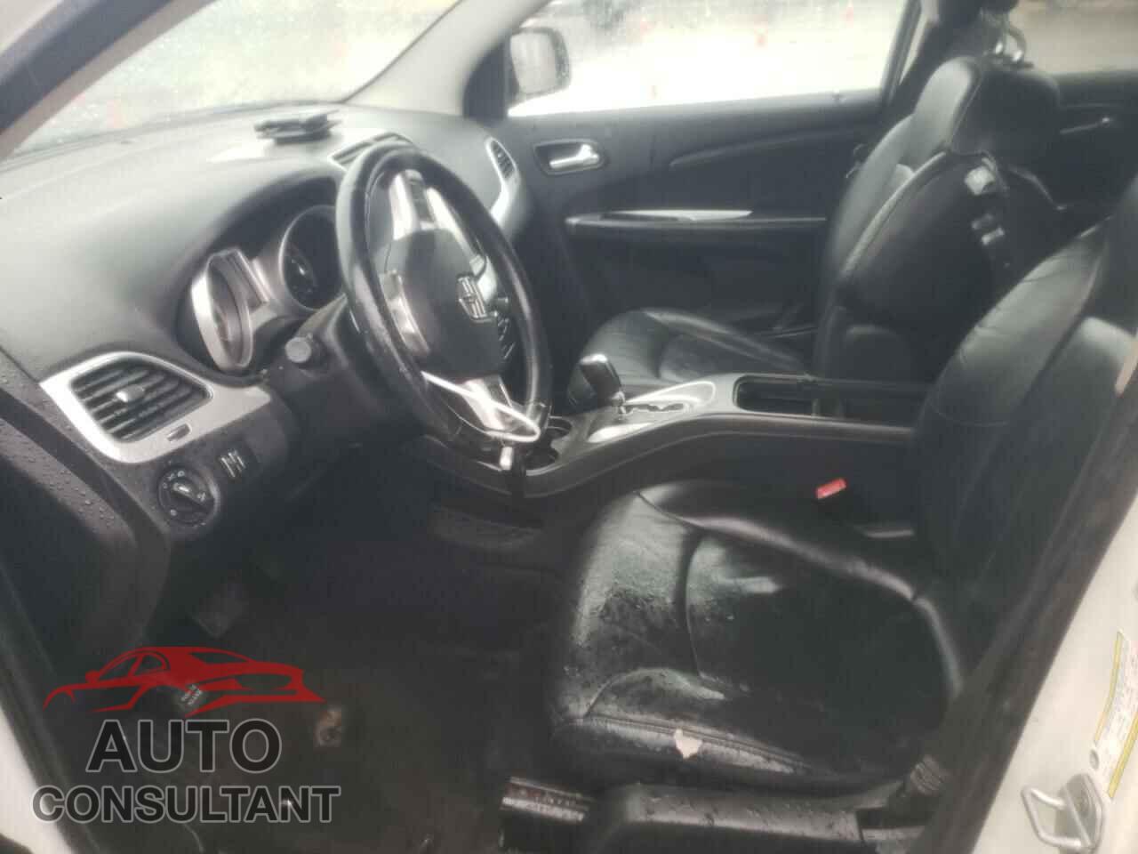 DODGE JOURNEY 2013 - 3C4PDCBG3DT687983