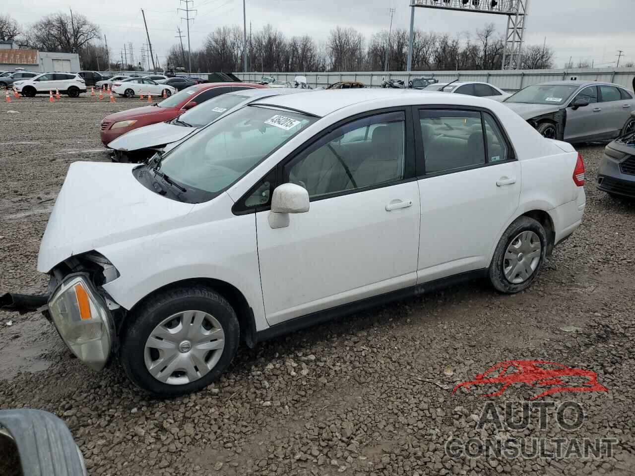 NISSAN VERSA 2010 - 3N1BC1AP0AL389568