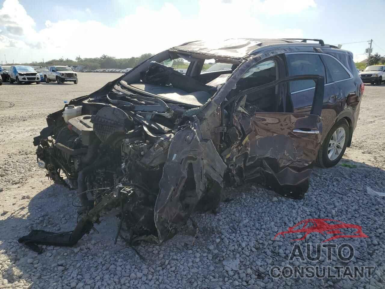 KIA SORENTO 2018 - 5XYPGDA33JG429137