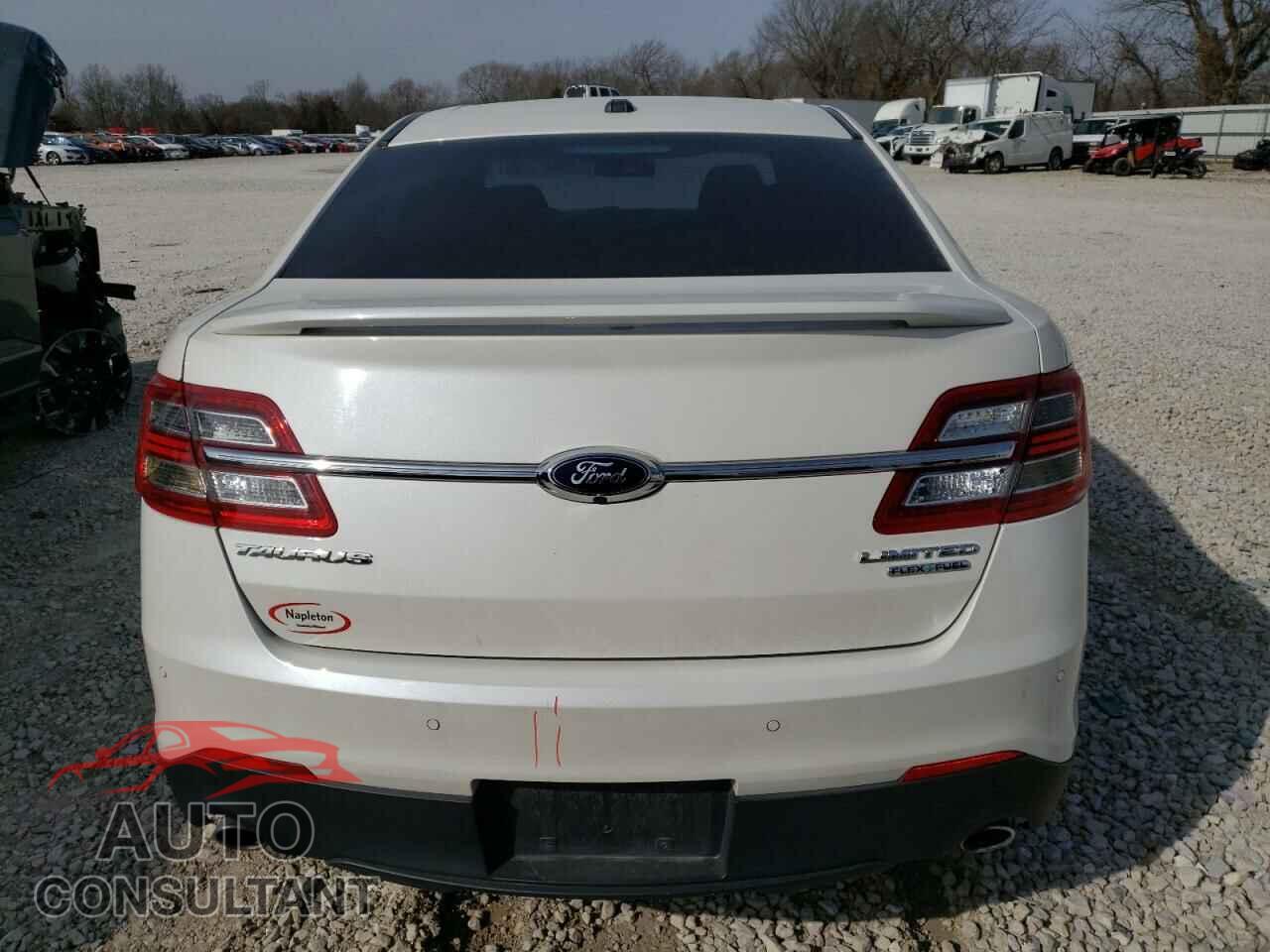 FORD TAURUS 2016 - 1FAHP2F8XGG100377