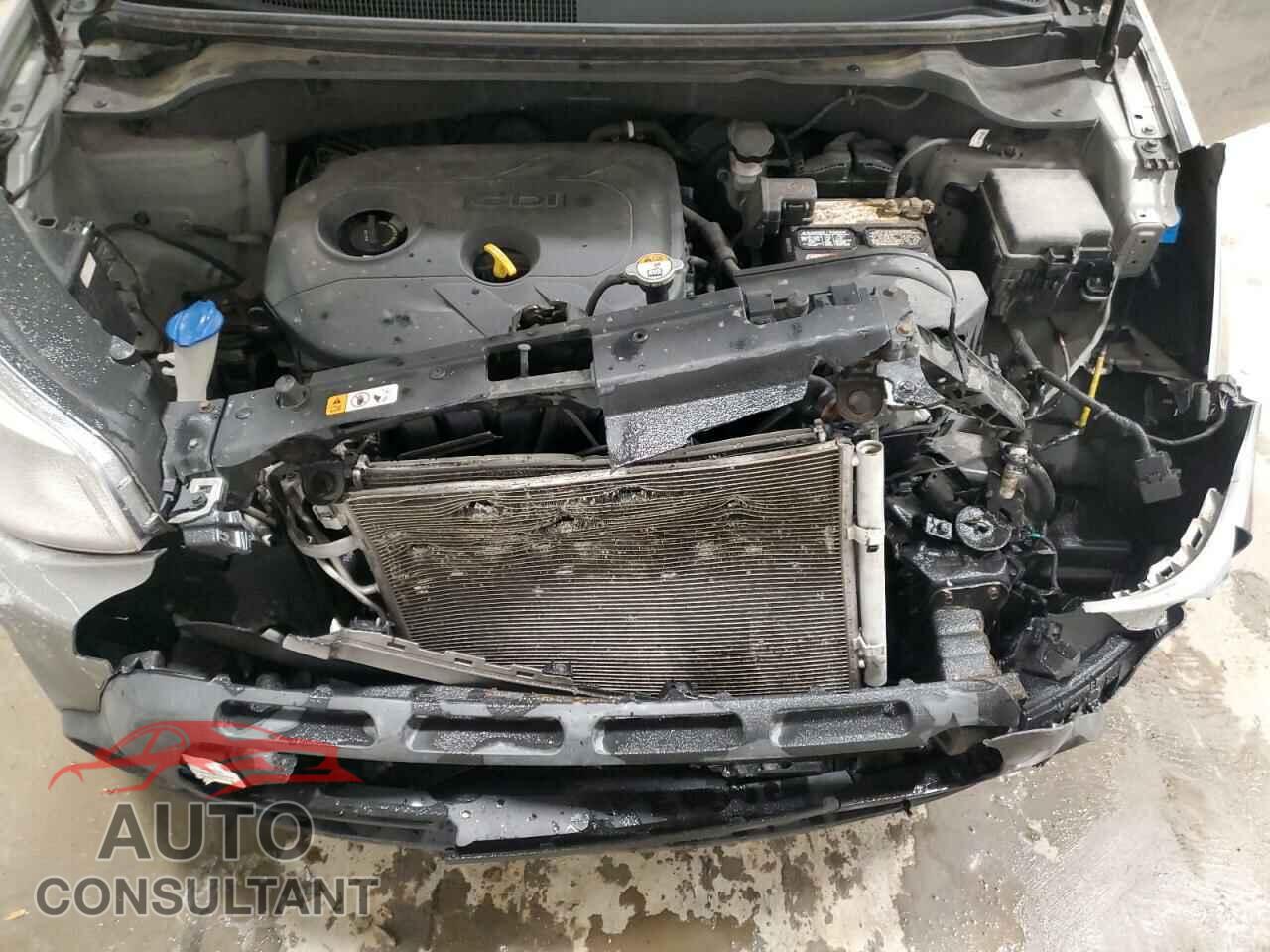 KIA SOUL 2015 - KNDJP3A59F7215744