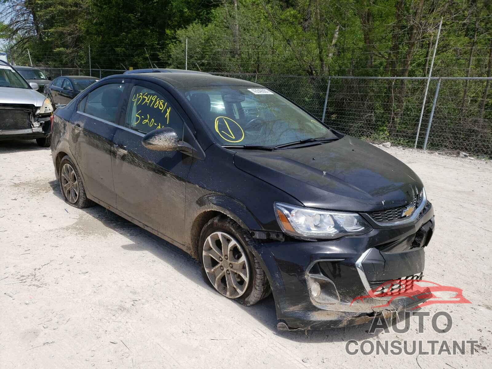 CHEVROLET SONIC 2019 - 1G1JC5SB5K4106505