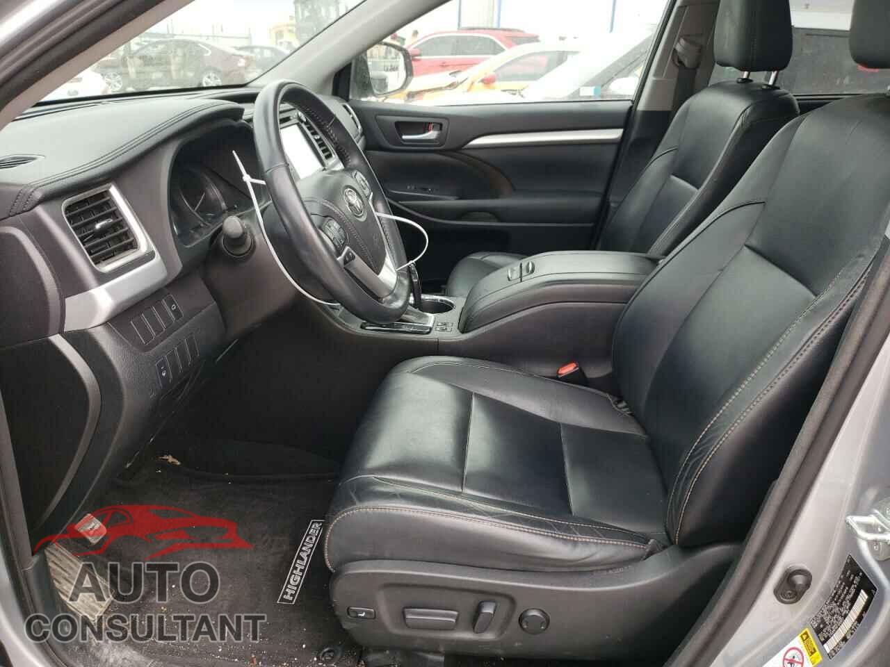 TOYOTA HIGHLANDER 2015 - 5TDJKRFH4FS089657