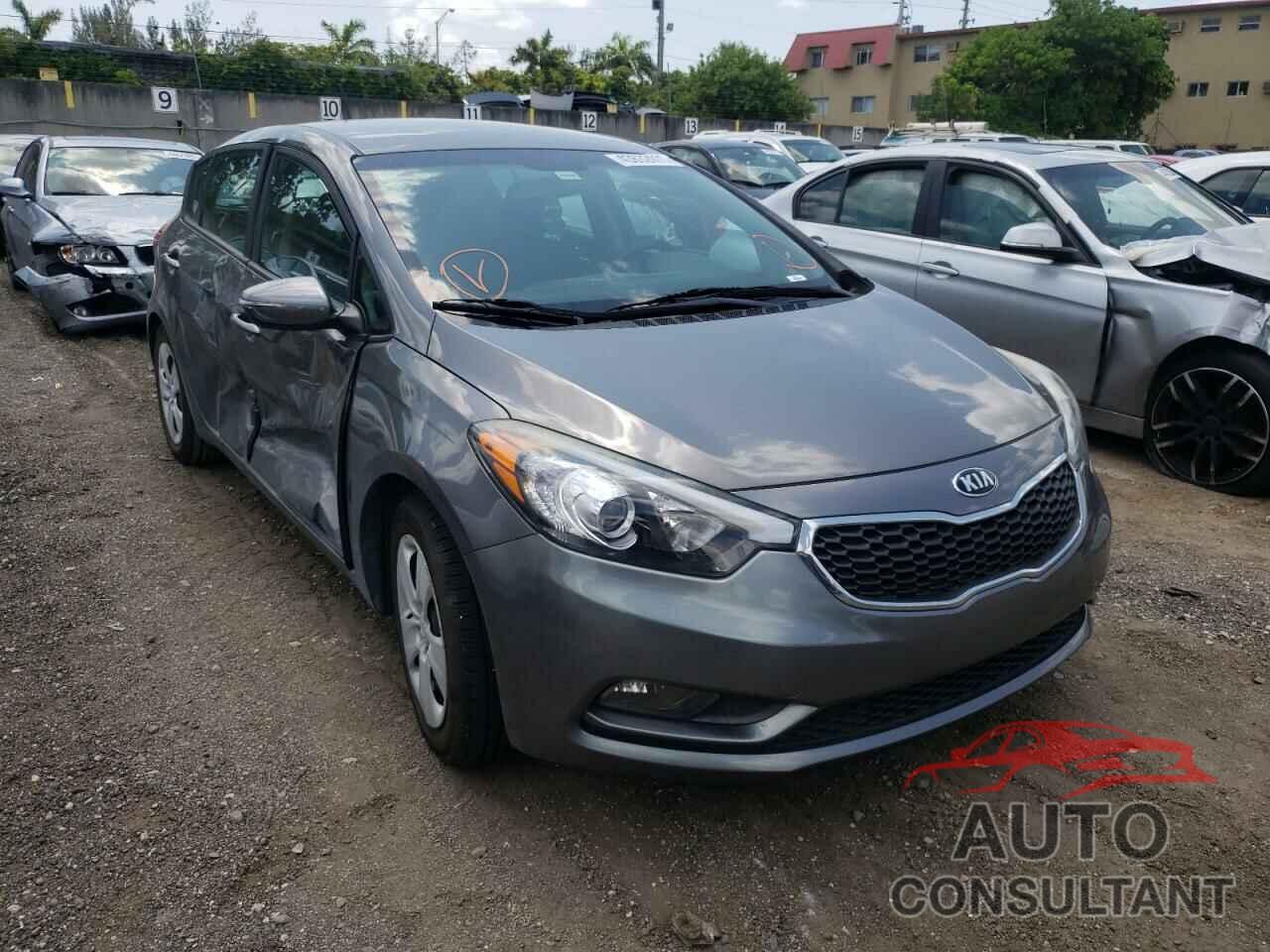 KIA FORTE 2016 - KNAFK5A8XG5654634