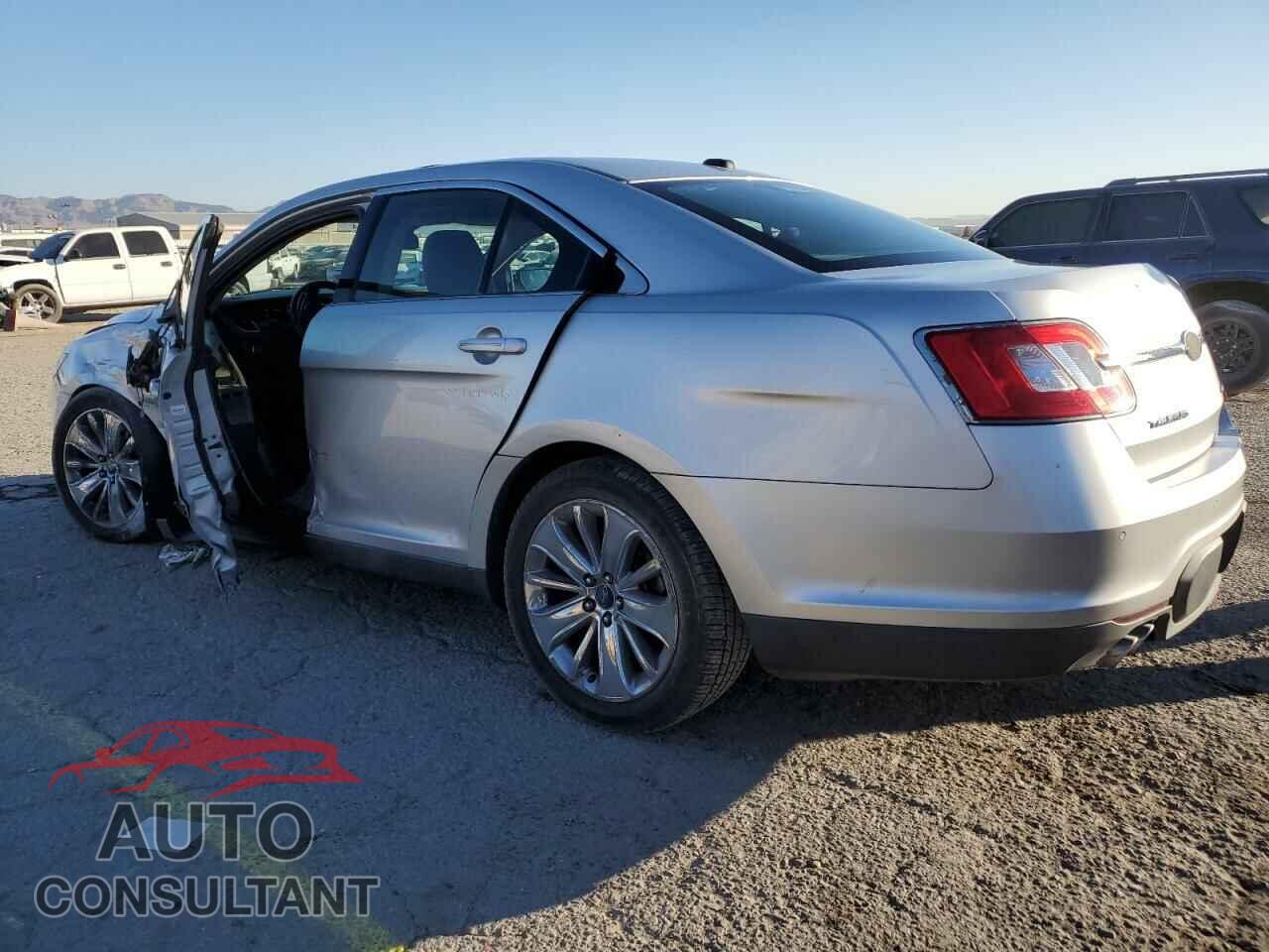 FORD TAURUS 2010 - 1FAHP2FW7AG106725