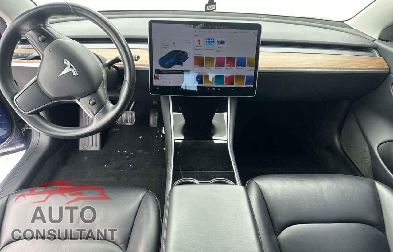 TESLA MODEL 3 2018 - 5YJ3E1EA1JF029337