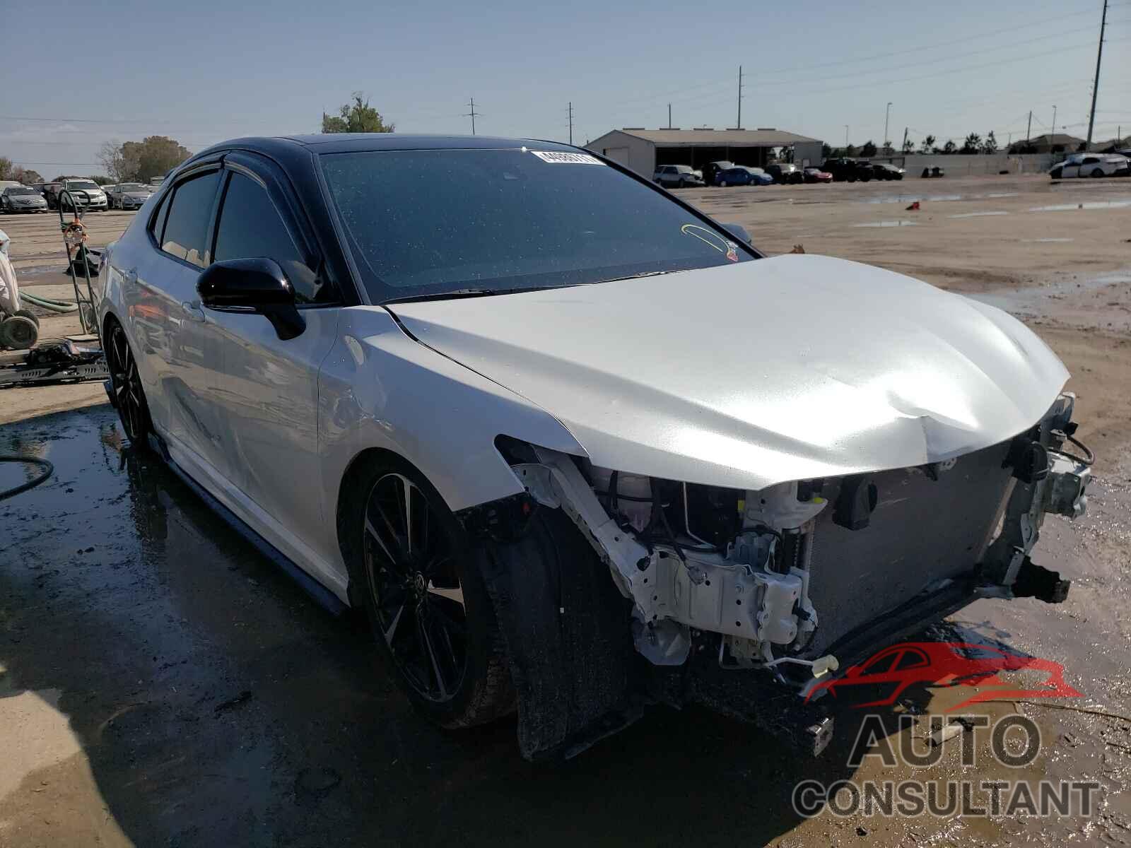 TOYOTA CAMRY 2020 - 4T1K61AK3LU370476