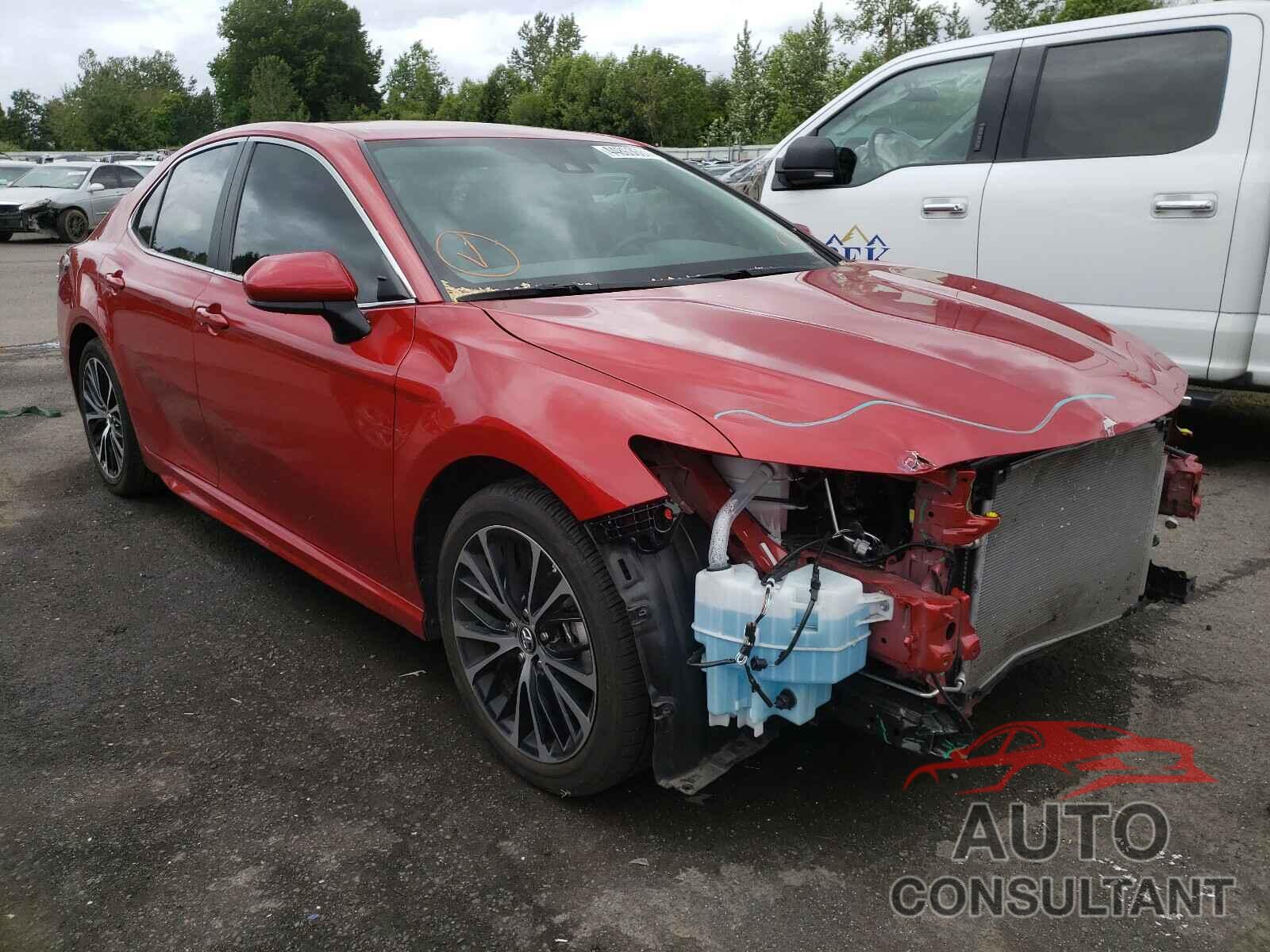 TOYOTA CAMRY 2019 - 4T1B11HK2KU279122