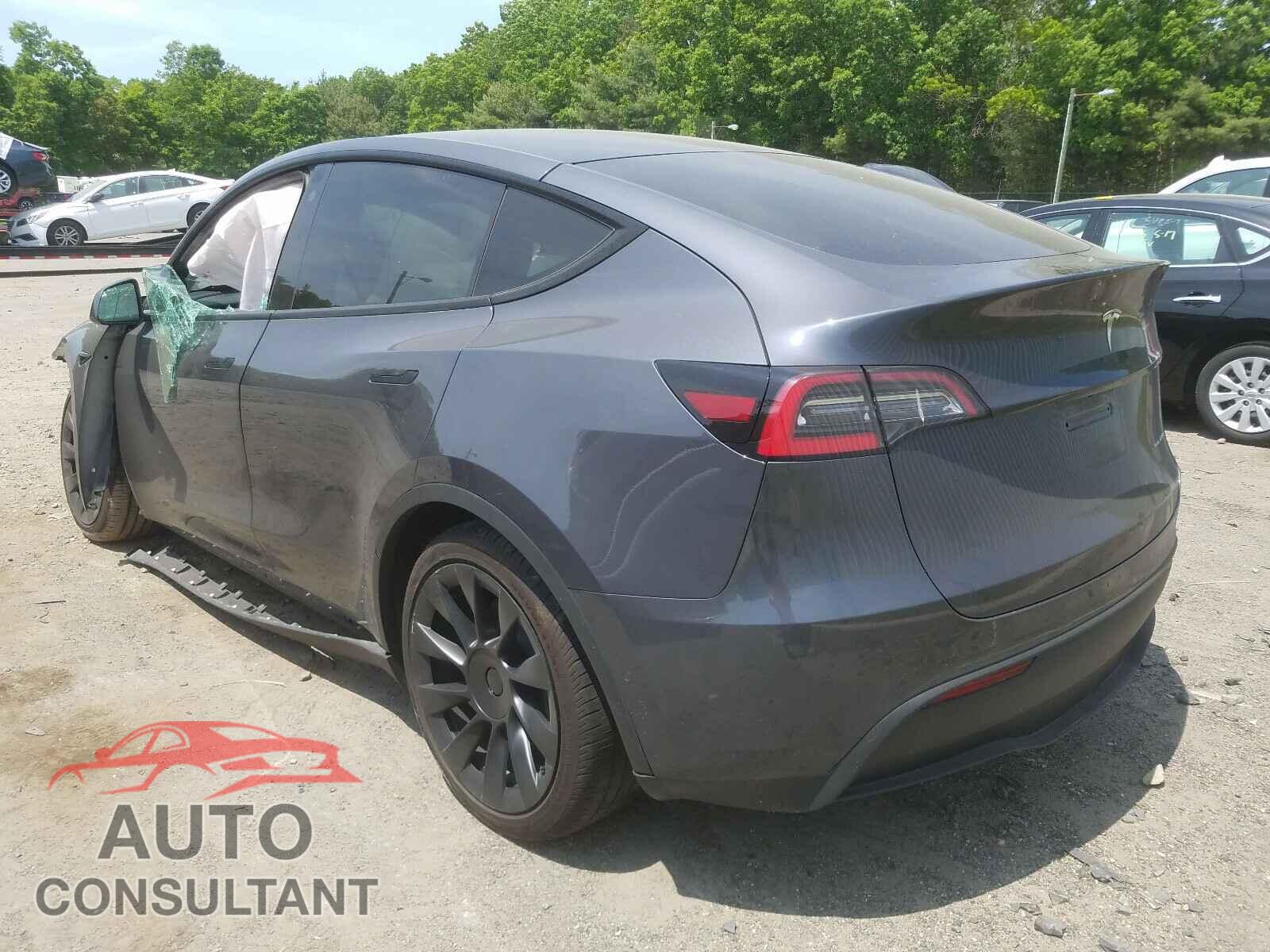 TESLA MODEL Y 2021 - 5YJYGDEE0MF080241