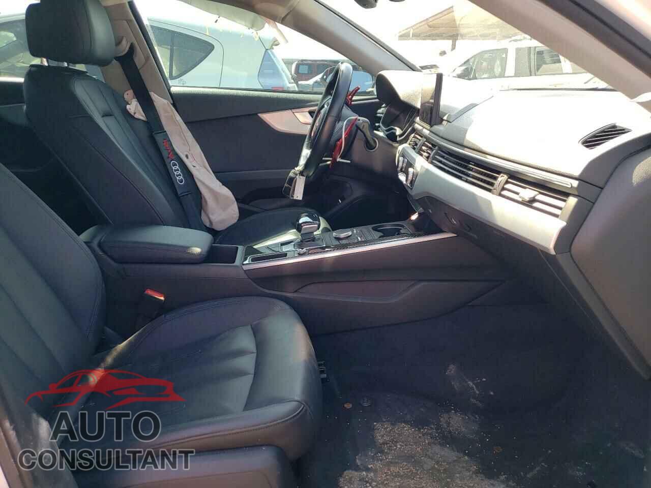 AUDI A4 2017 - WAUGNAF45HN051621
