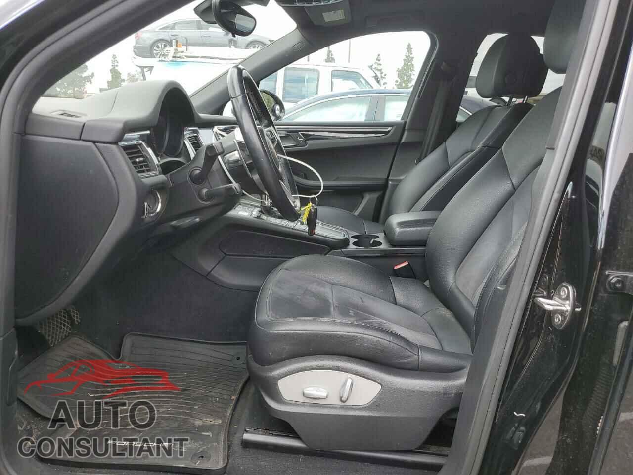 PORSCHE MACAN 2017 - WP1AA2A53HLB04983
