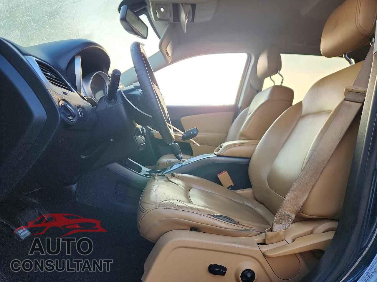 DODGE JOURNEY 2015 - 3C4PDCBG5FT557562
