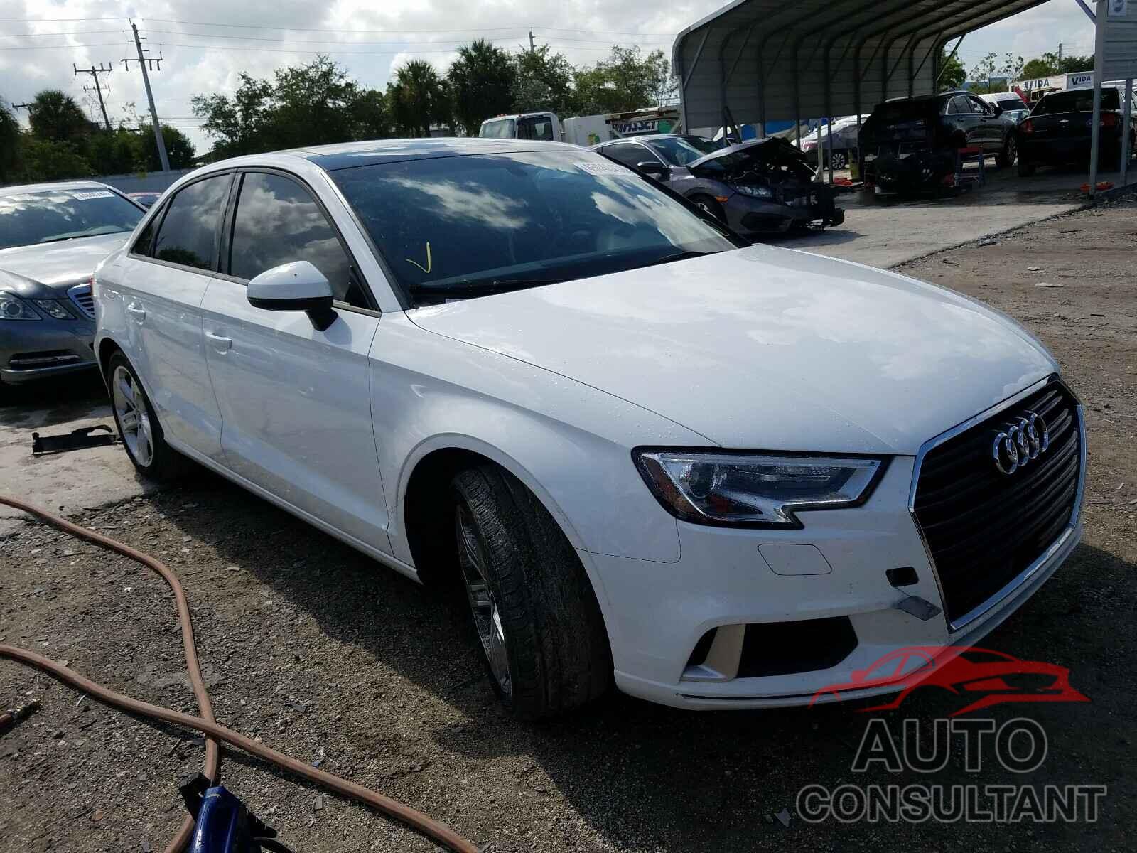 AUDI A3 2017 - WAUAUGFF5H1032569